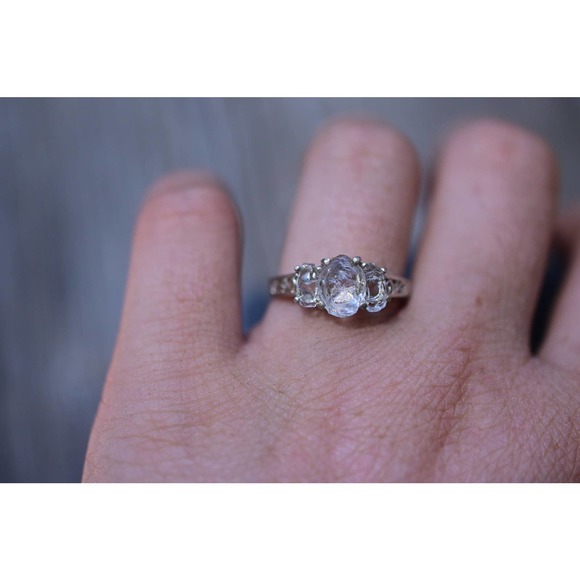 Raw Crystal Ring, Raw Stone Ring, Rings for Women, Stacking Ring, Raw Ge… - Picture 5 of 6